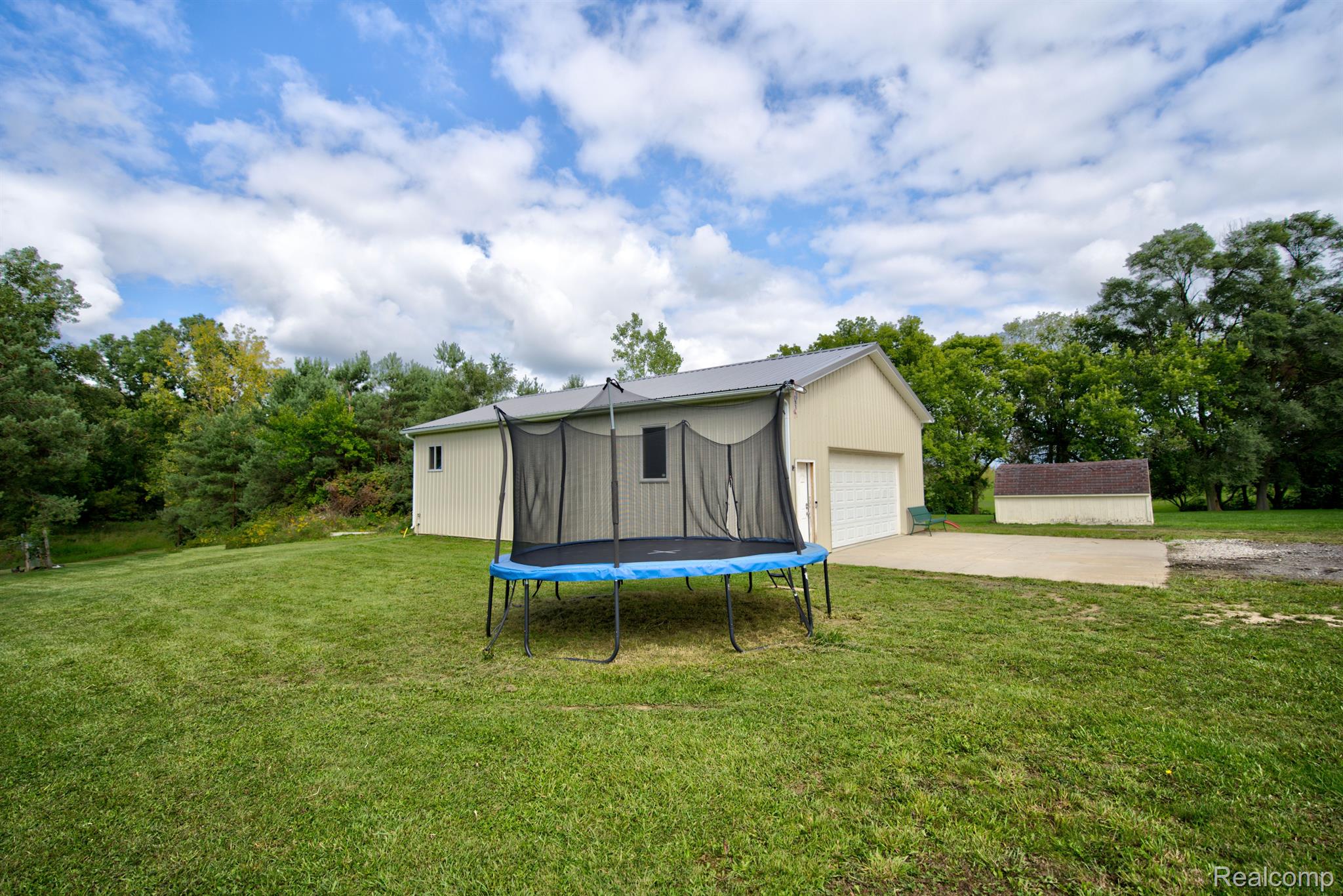10243 East Coldwater Road Davison, MI 48423 - Photo 63 of 71 Gallery Image 63