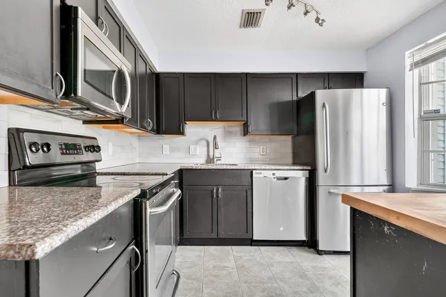 $298,000 | 407 Georgian Park Drive, Jupiter, FL 33458