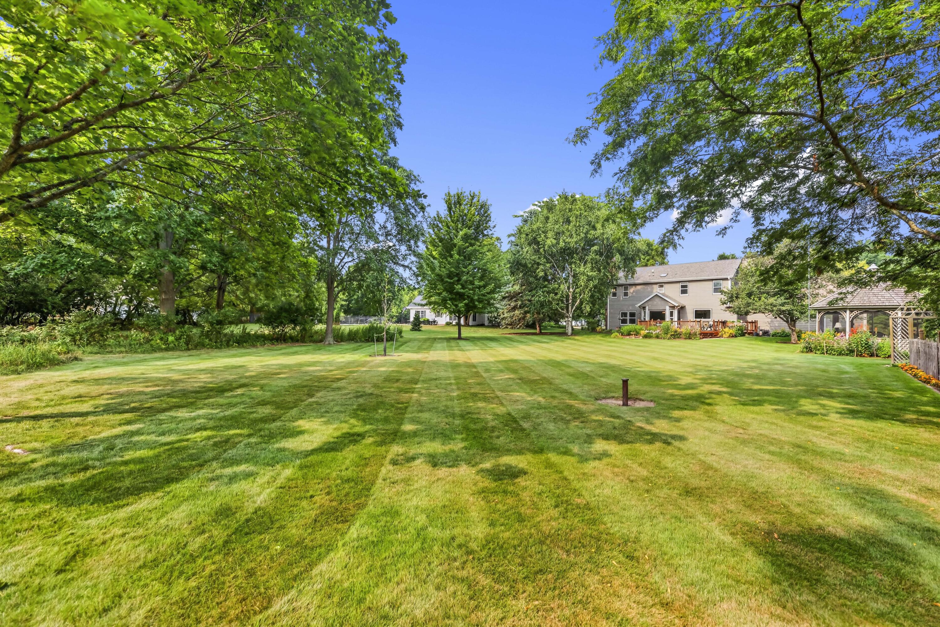 103 Birch Road Delafield, WI 53018 - Photo 70 of 72 EN2A3136