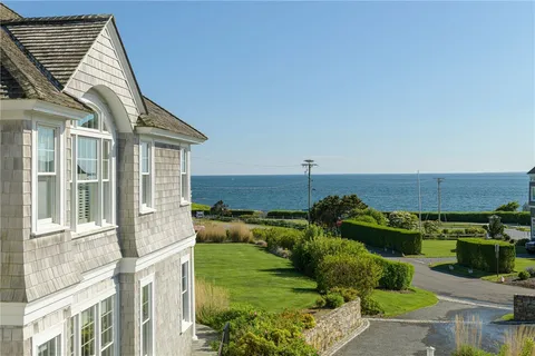 $8,200,000 | 41 Castle Hill Avenue, Newport, RI 02840