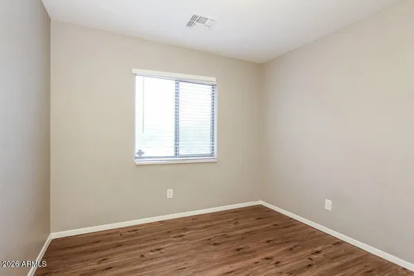 $2,070 | 7225 South 37th Glen, Phoenix, AZ 85041