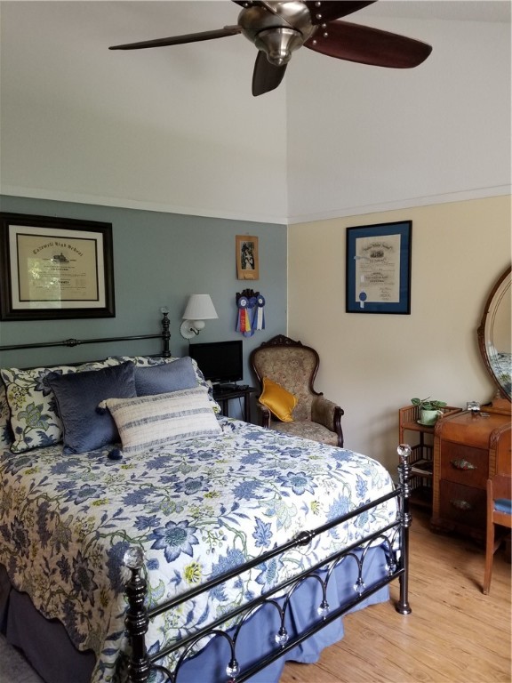 2011 Shelter Point Anderson, SC 29626 - Photo 24 of 33 Guest room with laminate wood flooring