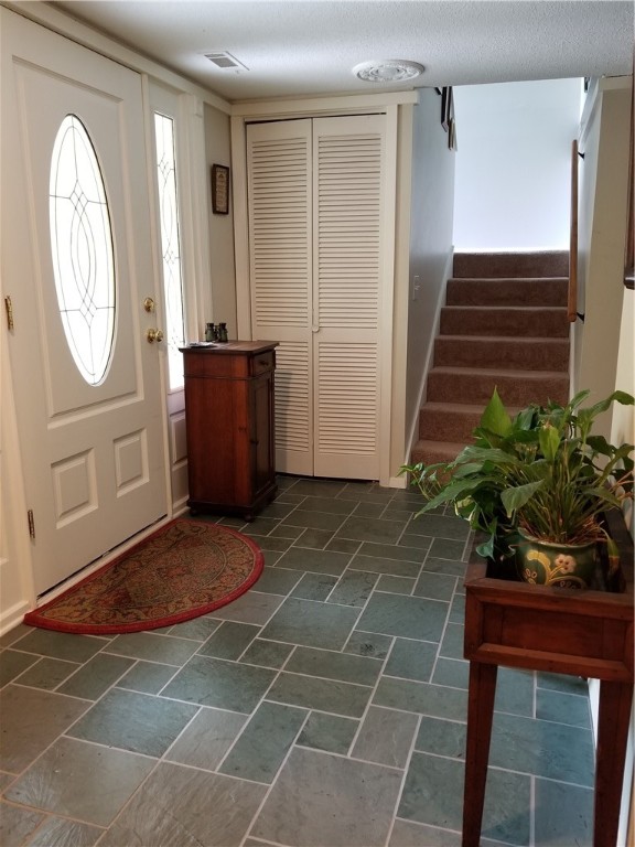2011 Shelter Point Anderson, SC 29626 - Photo 4 of 33 Entry with slate floor & double closets