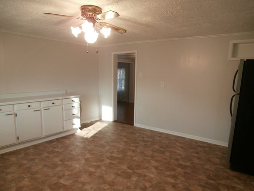 7216 Lemon Road Bancroft, MI 48414 - Photo 9 of 31 31330735-8.JPG
