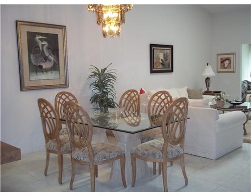 8255 Springlake Drive, Unit B Boca Raton, FL 33496 - Photo 3 of 5 Additional Photo