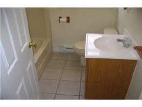 73 L Rockingham Road, Unit 1 Derry, NH 03038 - Photo 9 of 9