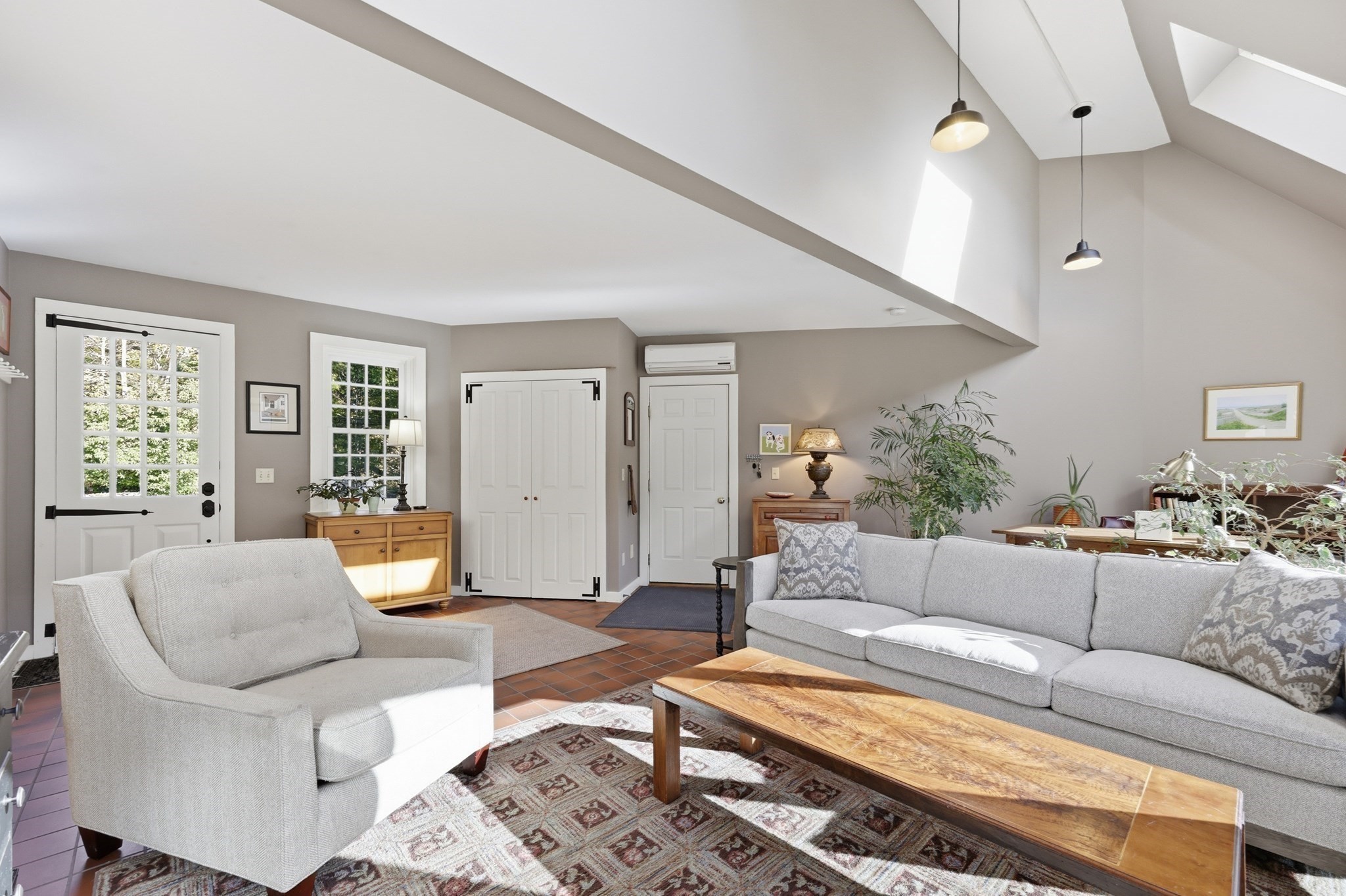 469 Glendale Road Hampden, MA 01036 - Photo 10 of 42 Gallery Image 10