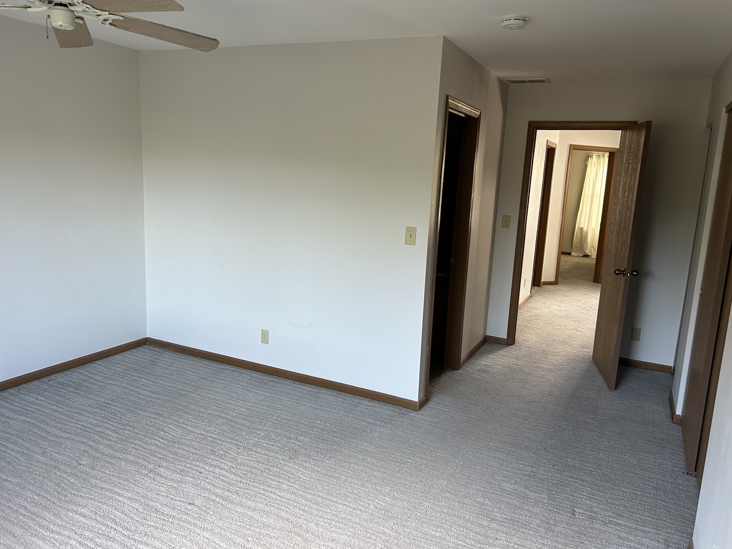 1846 Lucylle Court St. Charles, IL 60174 - Photo 9 of 15 a view of a hallway with wooden floor