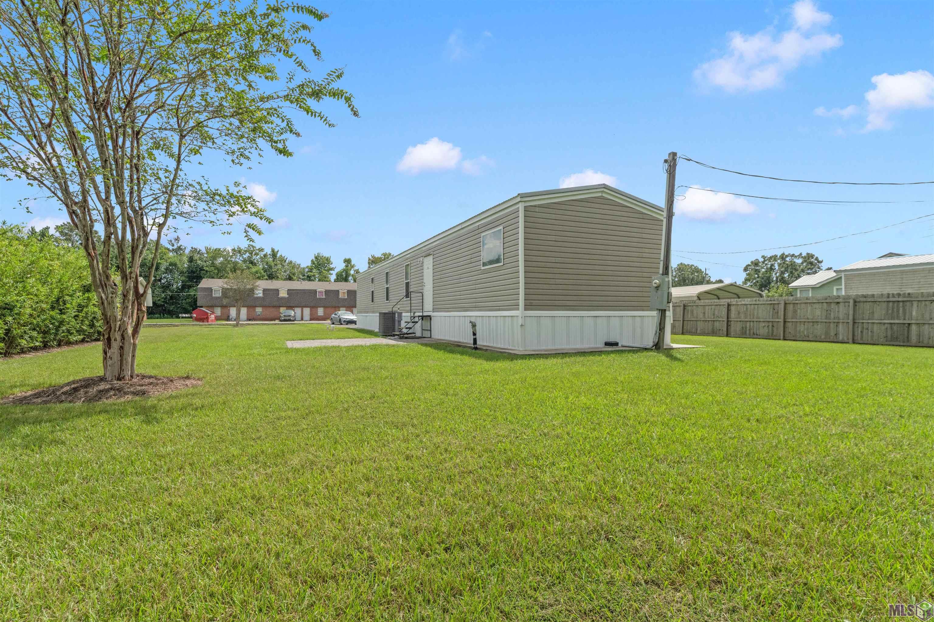 12487 Hebert Road Gonzales, LA 70737 - Photo 18 of 18 Gallery Image 18