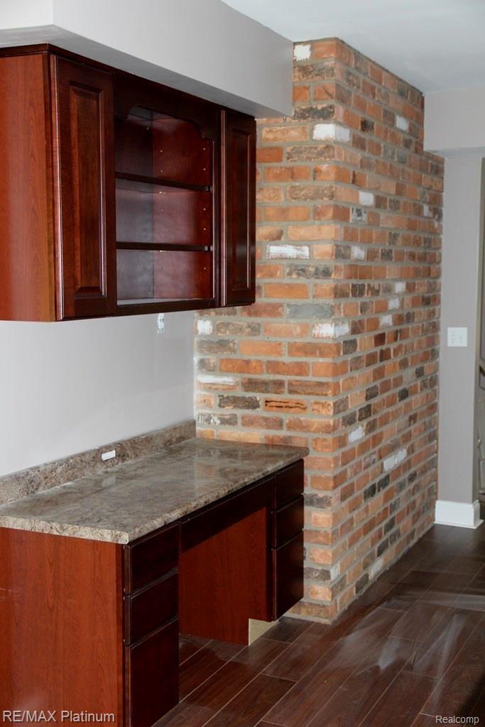 11365 Culver Road Brighton, MI 48114 - Photo 6 of 29 Kitchen