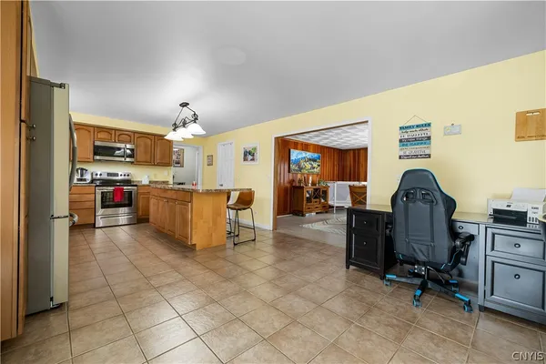 $379,900 | 1 Gerry Avenue, New Hartford, NY 13413