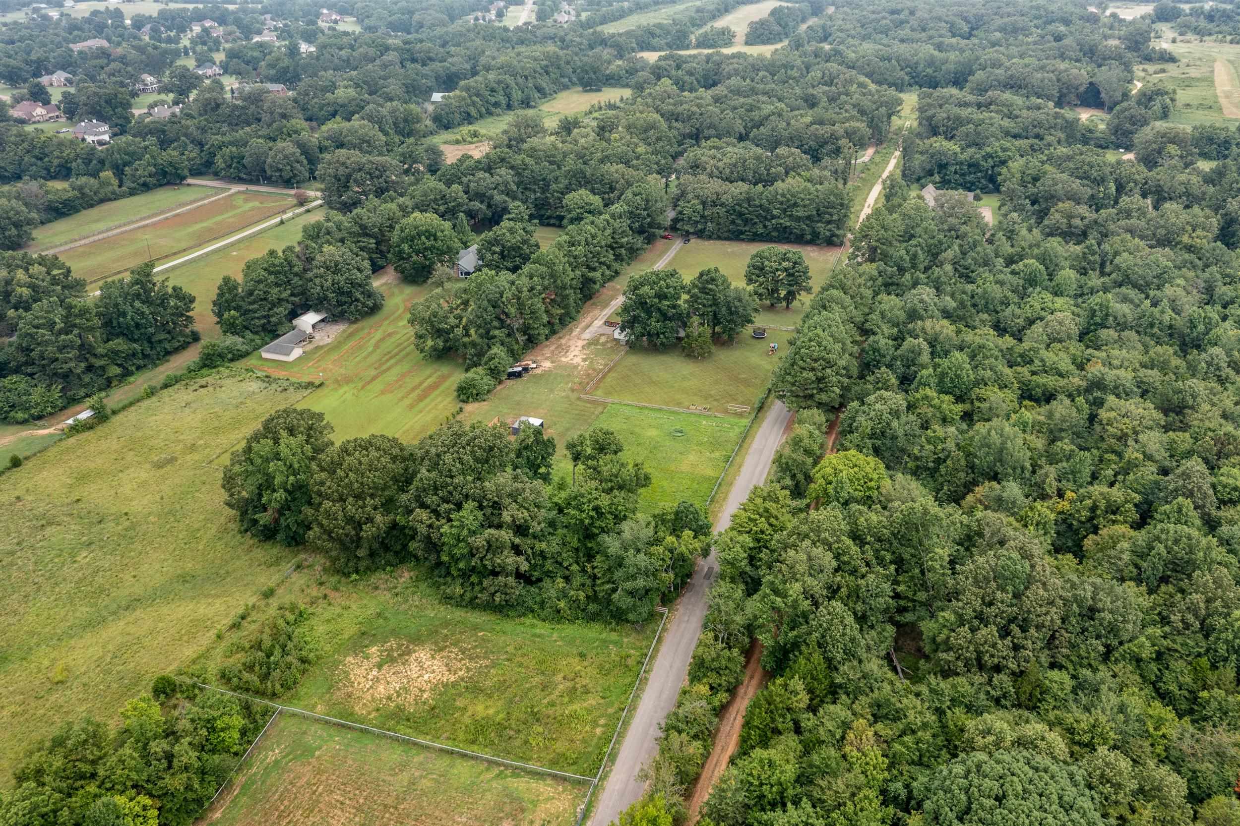 Aerial view featuring a rural view