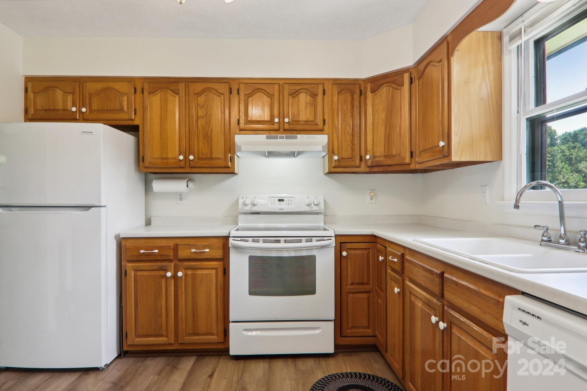 26 Melton Rd Extension Candler, NC 28715 - Photo 11 of 42 Gallery Image 11