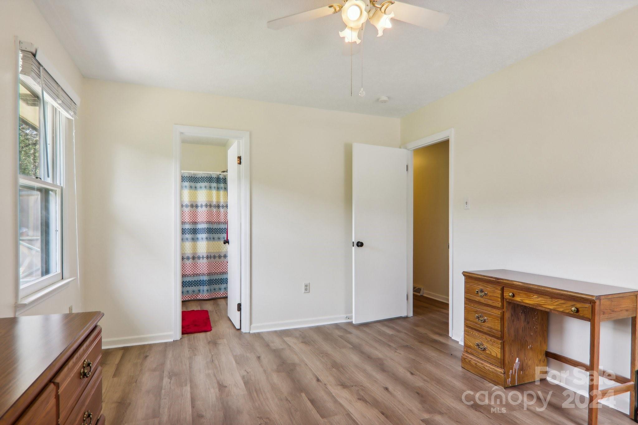 26 Melton Rd Extension Candler, NC 28715 - Photo 16 of 42 Gallery Image 16