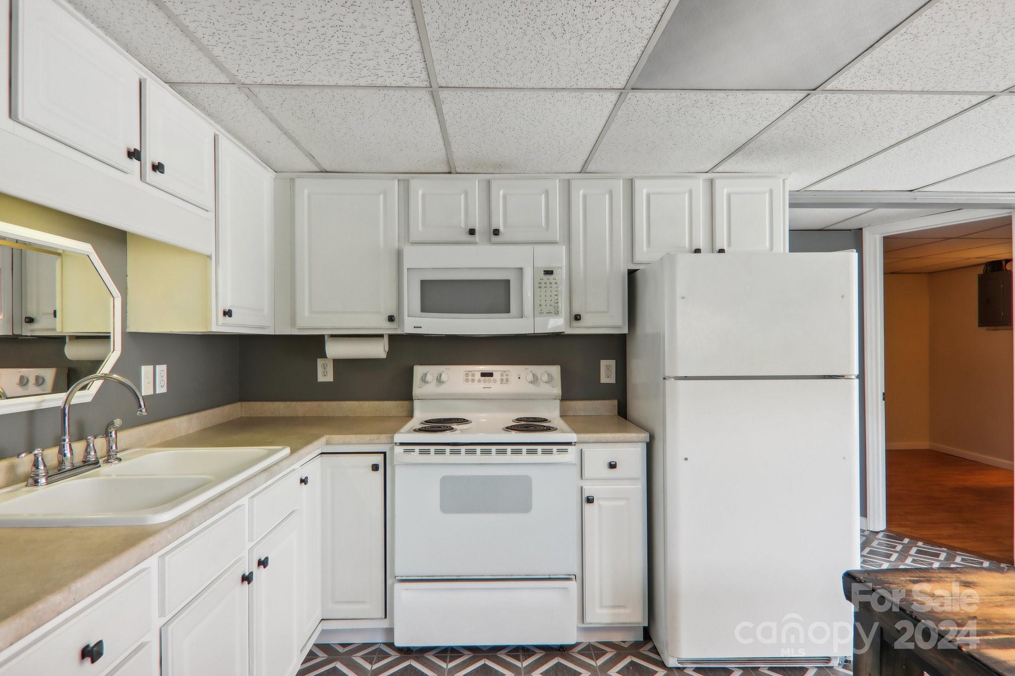 26 Melton Rd Extension Candler, NC 28715 - Photo 23 of 42 Gallery Image 23