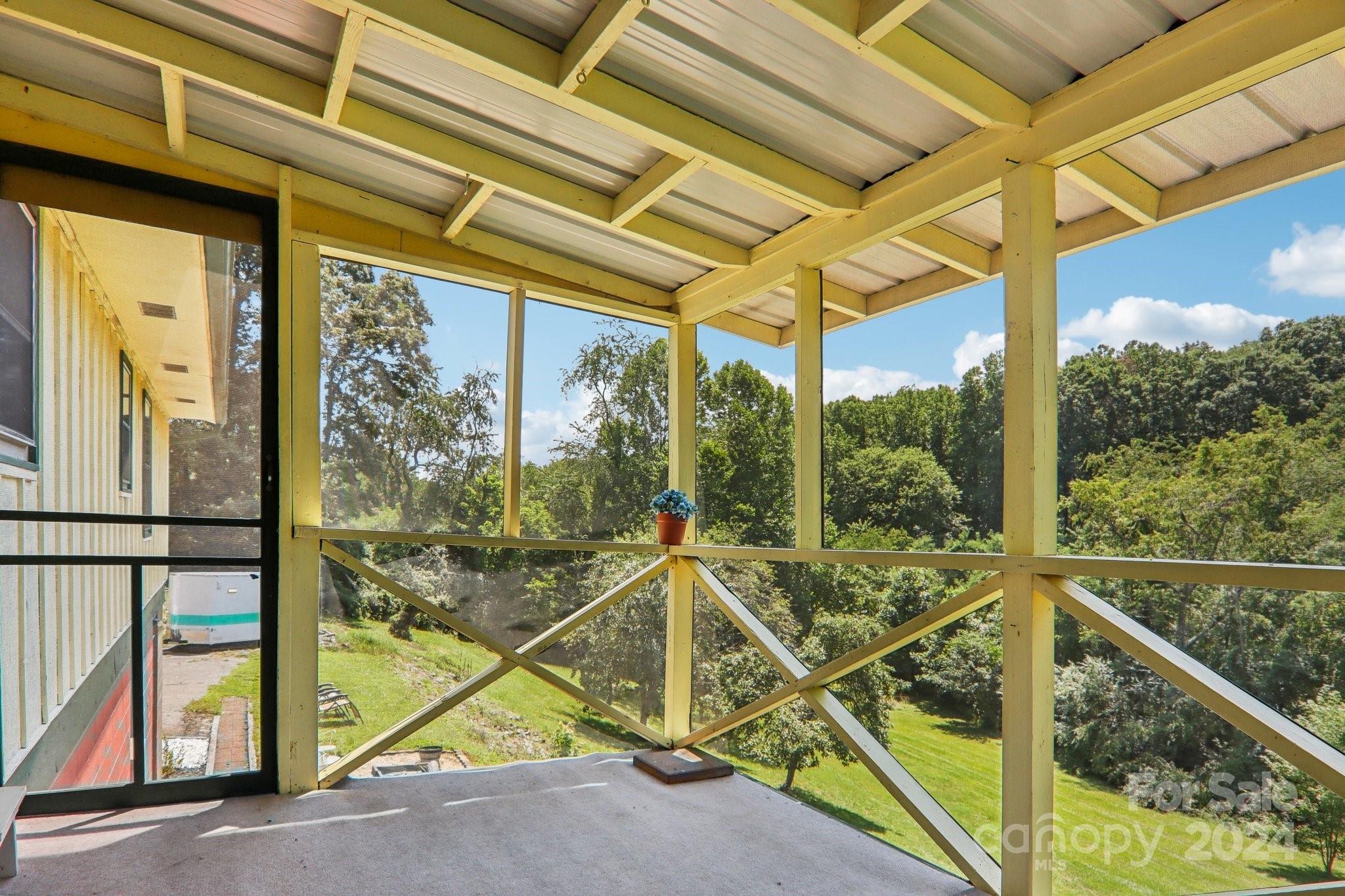 26 Melton Rd Extension Candler, NC 28715 - Photo 10 of 42 Gallery Image 10