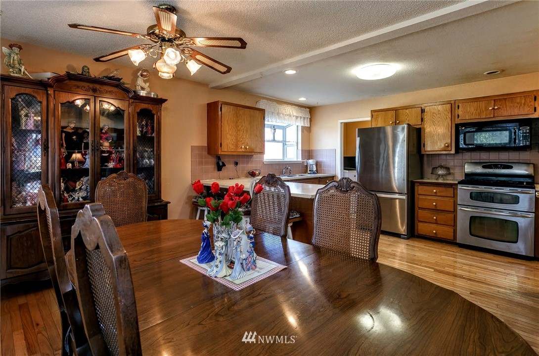 4384 Rural Avenue Bellingham, WA 98226 - Photo 8 of 24
