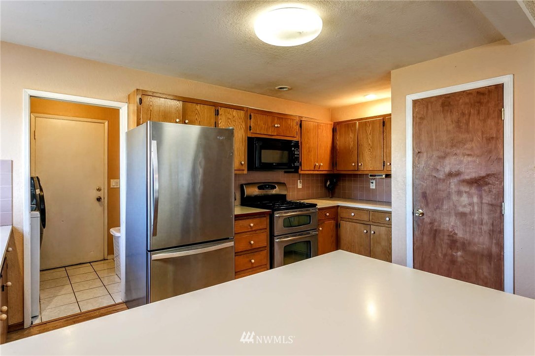 4384 Rural Avenue Bellingham, WA 98226 - Photo 10 of 24