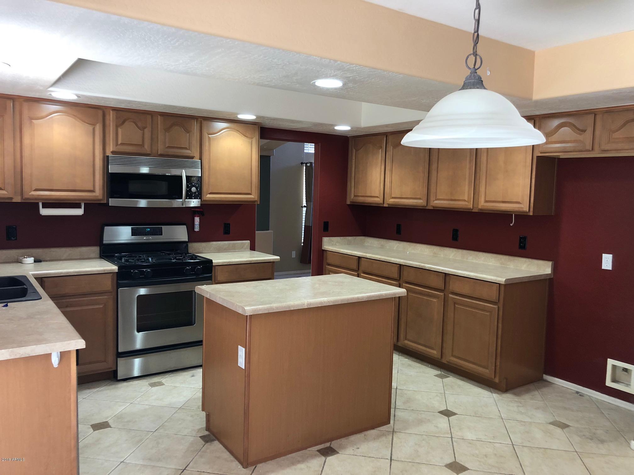 15619 West Calavar Road Surprise, AZ 85379 - Photo 6 of 18 IMG_3677