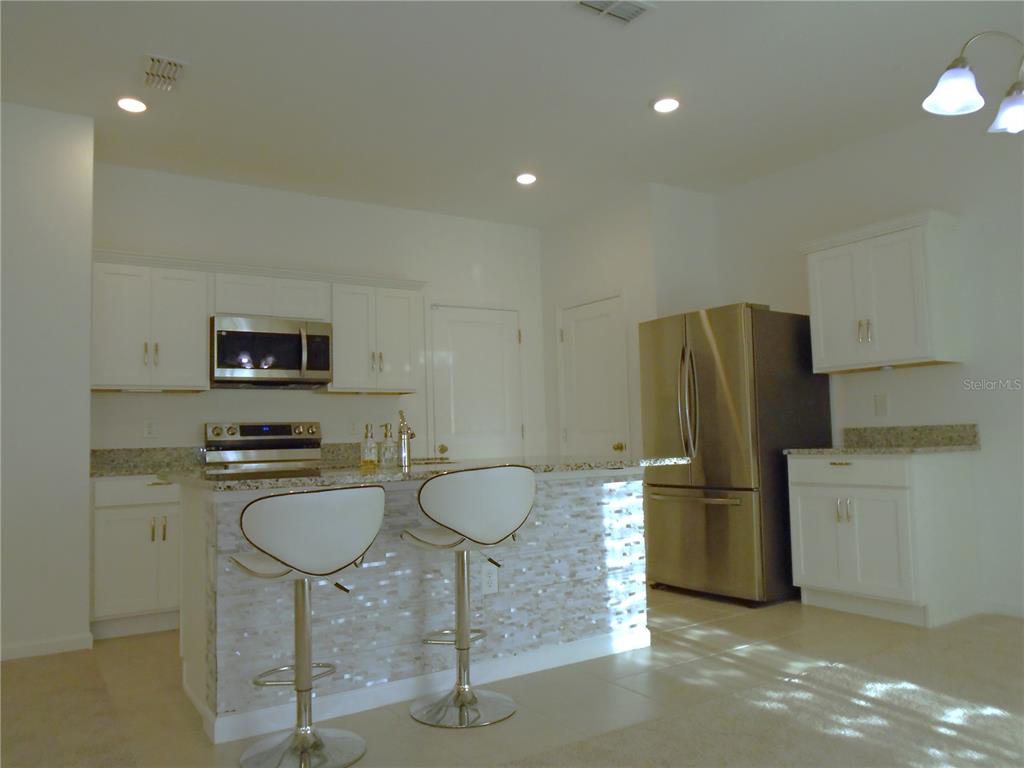 1991 Hemingway Circle Groveland, FL 34736 - Photo 10 of 42