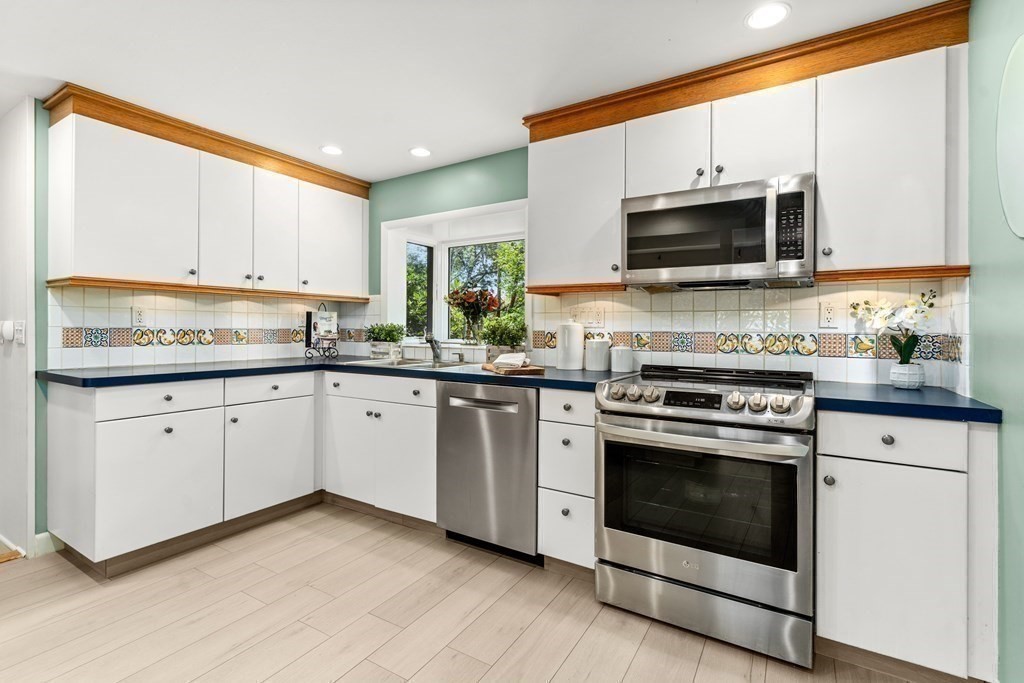 575 Edmands Road Framingham, MA 01701 - Photo 6 of 26 Gallery Image 6