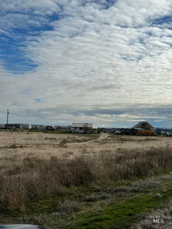 $500,000 | 6750 Dearborne Road, Nampa, ID 83686