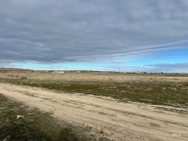 $500,000 | 6750 Dearborne Road, Nampa, ID 83686