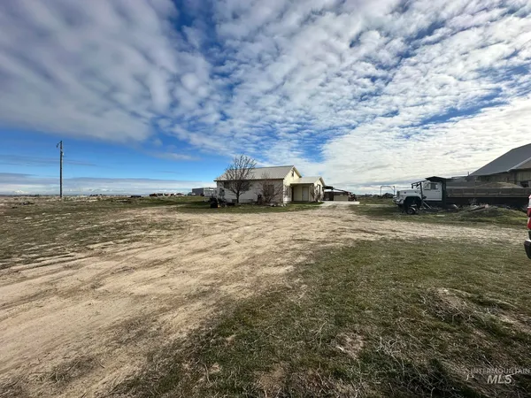 $500,000 | 6750 Dearborne Road, Nampa, ID 83686