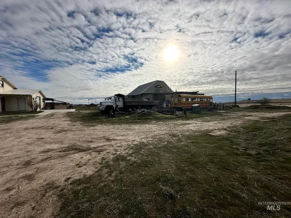 $500,000 | 6750 Dearborne Road, Nampa, ID 83686