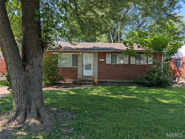 $1,250 | 1122 Prigge Avenue, St. Louis, MO 63138