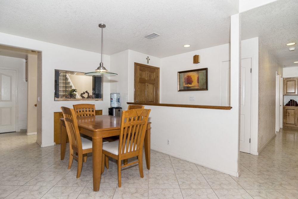 10121 Los Ranchitos Road Lakeside, CA 92040 - Photo 12 of 25 Looking to entry