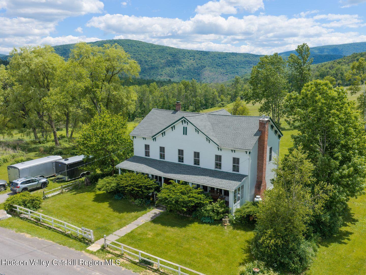 890 Hogg Mountain Road Fleischmanns, NY 12430 - Photo 4 of 41 5