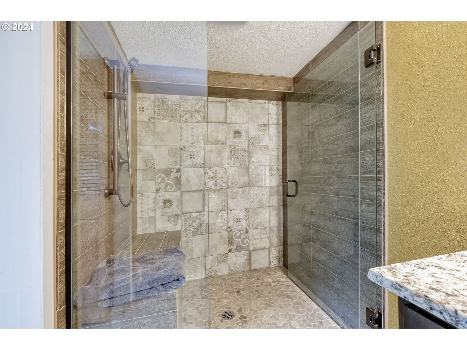 42011 Deerhorn Road Springfield, OR 97478 - Photo 32 of 48 Gallery Image 32