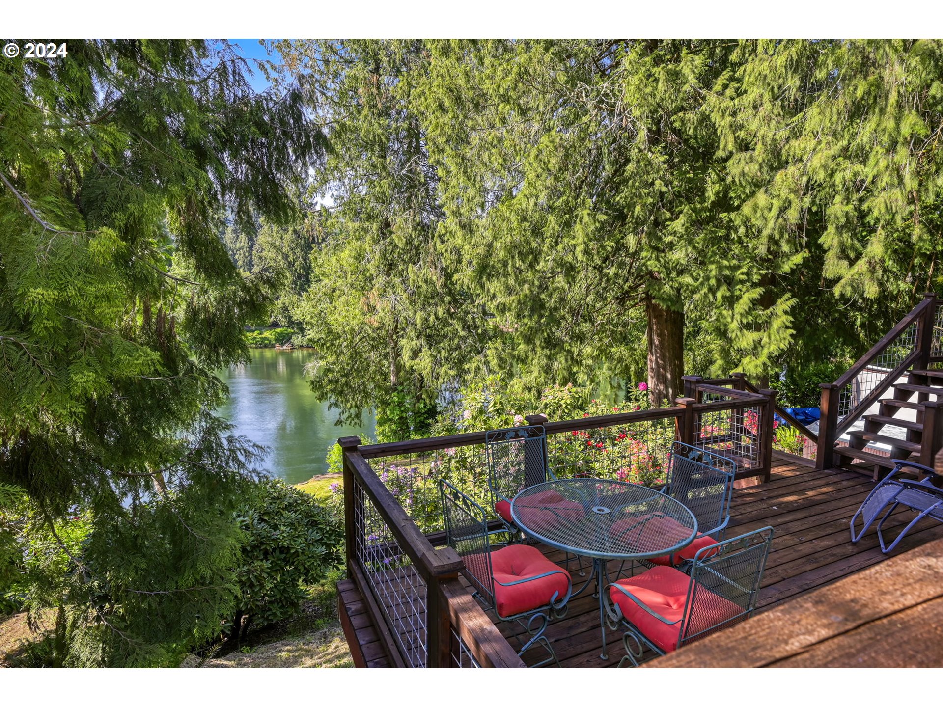 42011 Deerhorn Road Springfield, OR 97478 - Photo 33 of 48 Gallery Image 33