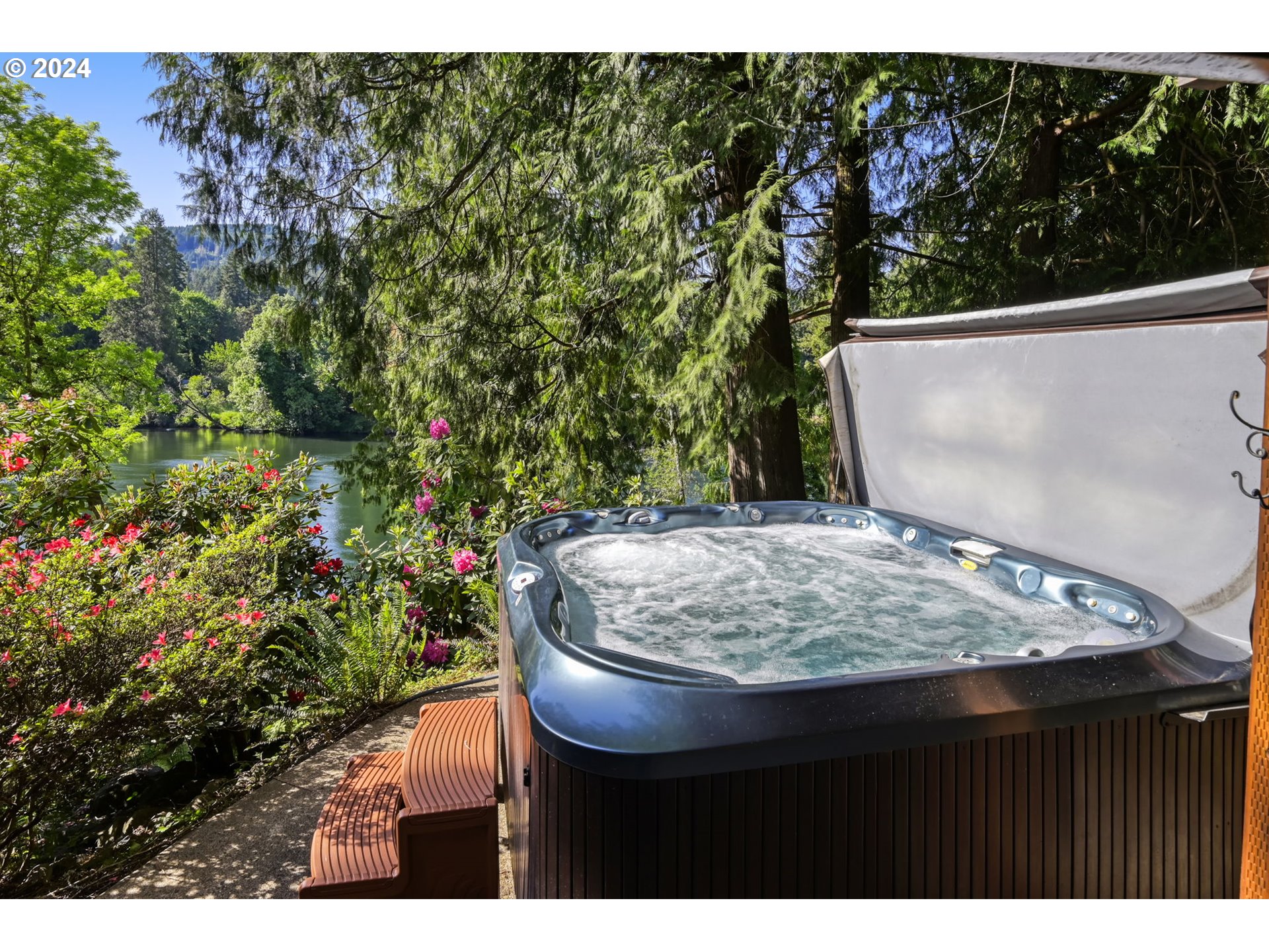 42011 Deerhorn Road Springfield, OR 97478 - Photo 40 of 48 Gallery Image 40