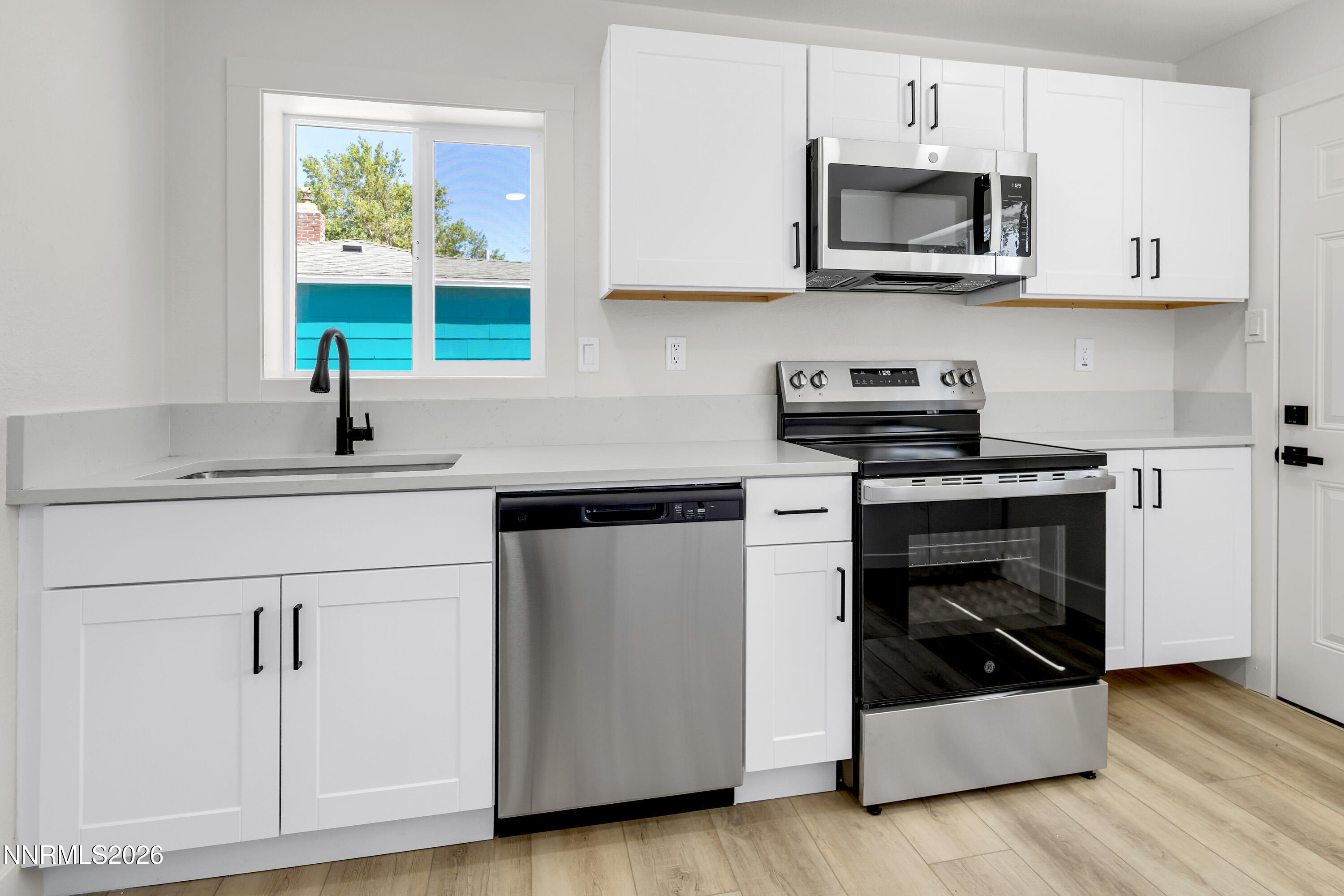 1830 Citron Street Reno, NV 89512 - Photo 14 of 38 Cintron1830-013