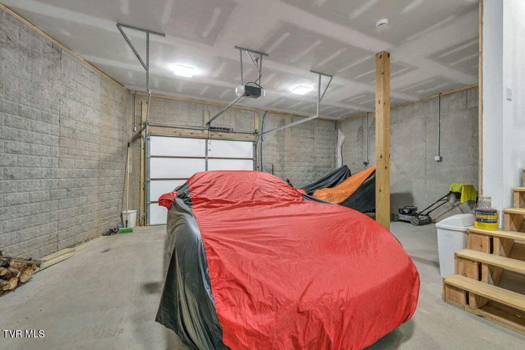 550 Ridgeview Drive Mountain City, TN 37683 - Photo 39 of 45 39-web-or-mls-A7504715