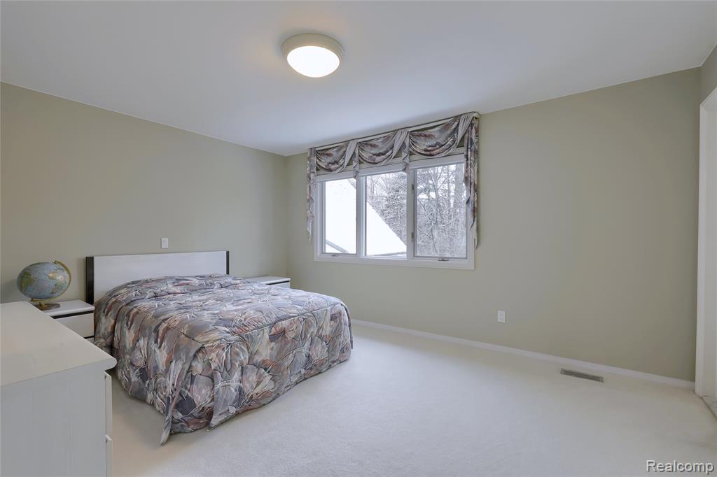 1721 Archers Pointe Rochester Hills, MI 48306 - Photo 45 of 59