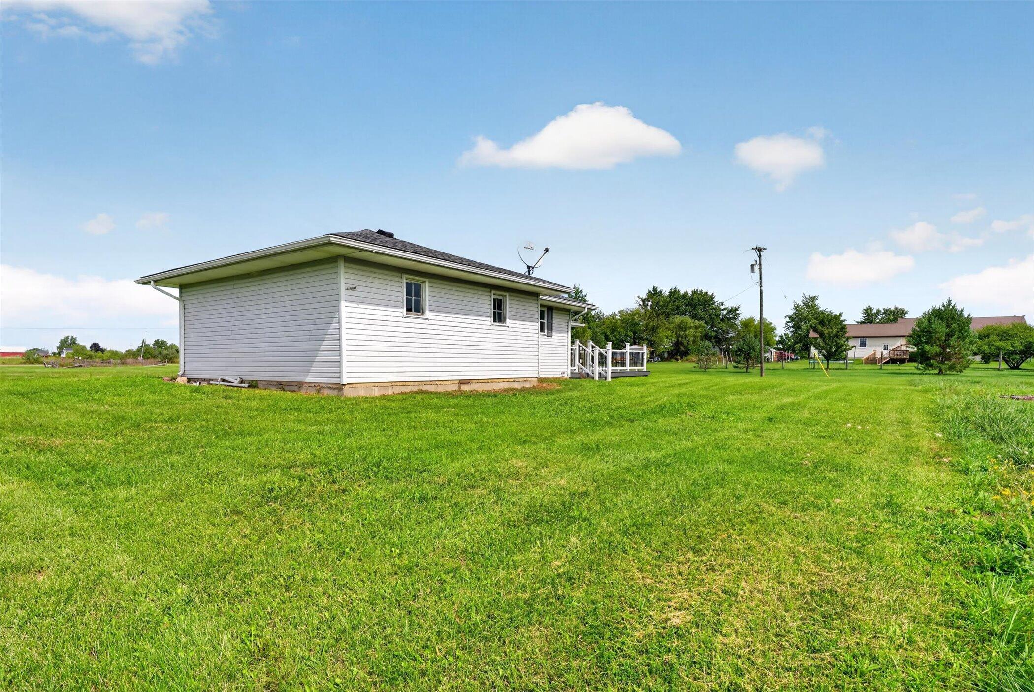 7956 Church Road Imlay City, MI 48444 - Photo 6 of 47 43-7956-Church-Rd-Windowstill