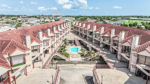 $229,999 | 7312 Seawall Boulevard, Unit 103, Galveston, TX 77551