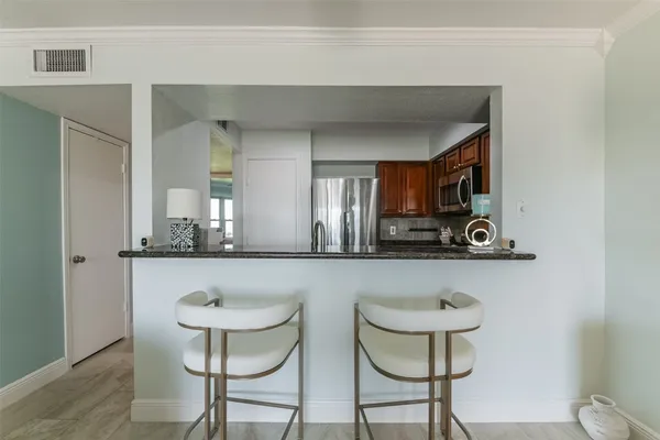 $229,999 | 7312 Seawall Boulevard, Unit 103, Galveston, TX 77551