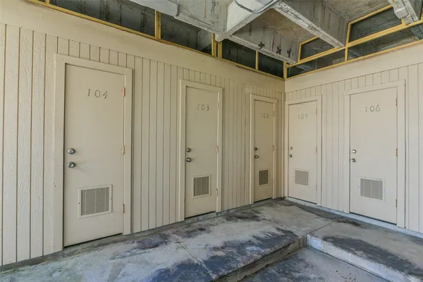 $229,999 | 7312 Seawall Boulevard, Unit 103, Galveston, TX 77551