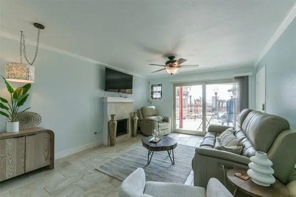 $229,999 | 7312 Seawall Boulevard, Unit 103, Galveston, TX 77551
