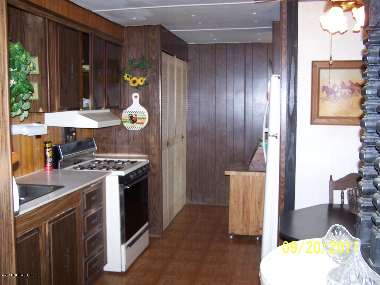 KITCHEN AREA