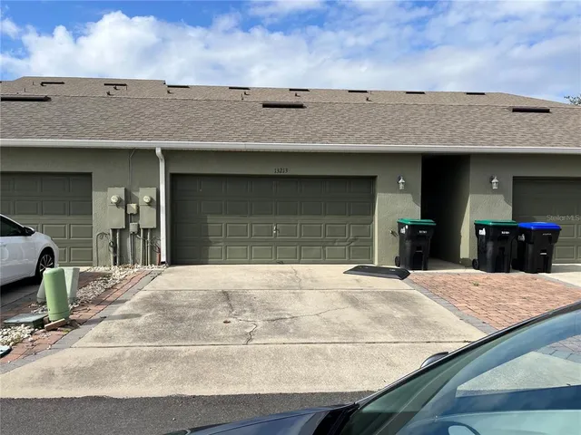 $2,000 | 13213 Silver Strand Falls Drive, Orlando, FL 32824