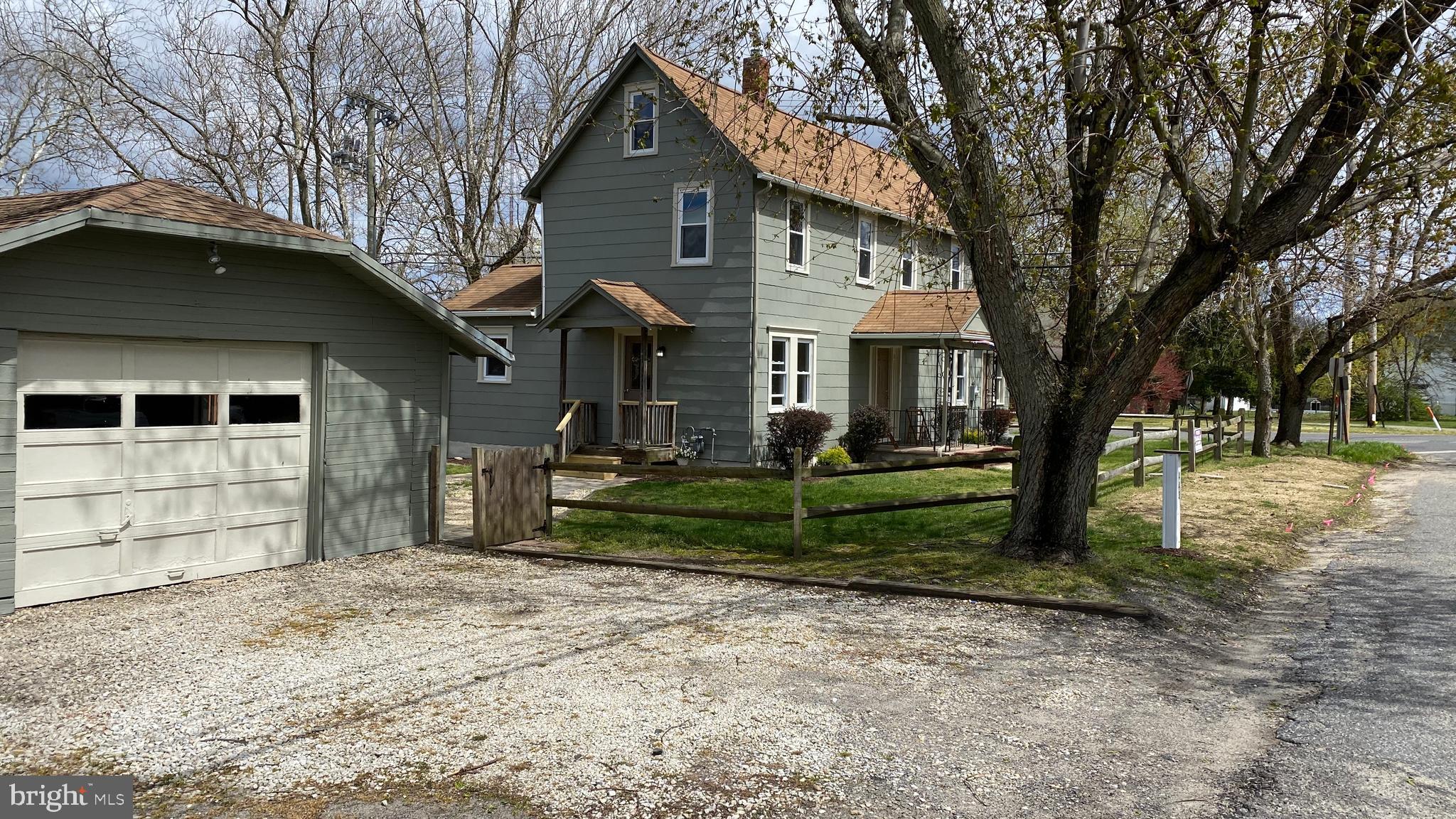 443 Pennington Avenue Waterford Works, NJ 08089 - Photo 3 of 25