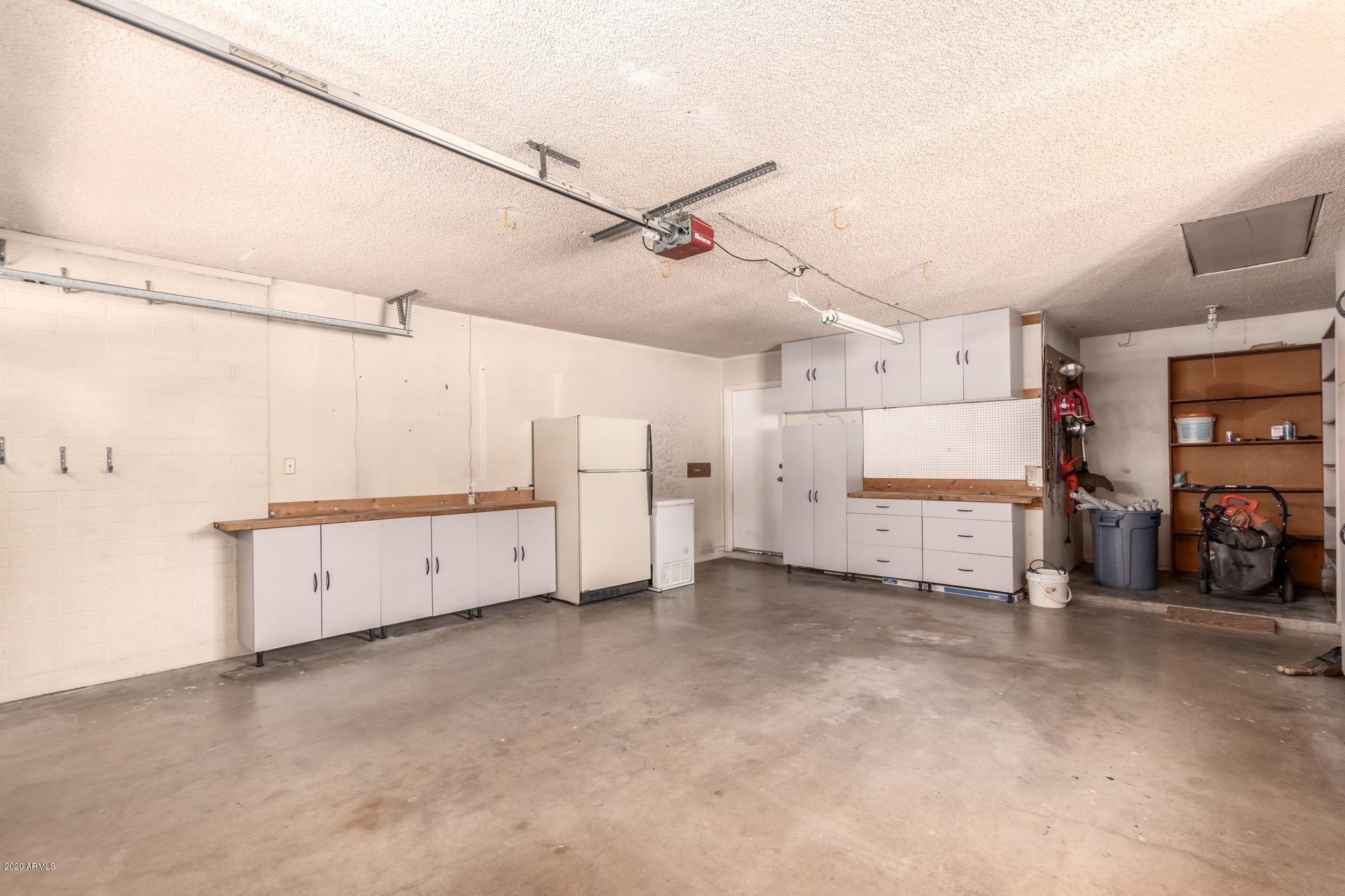 3859 West Dalphin Road Phoenix, AZ 85051 - Photo 19 of 55 0021-Dalphin 22