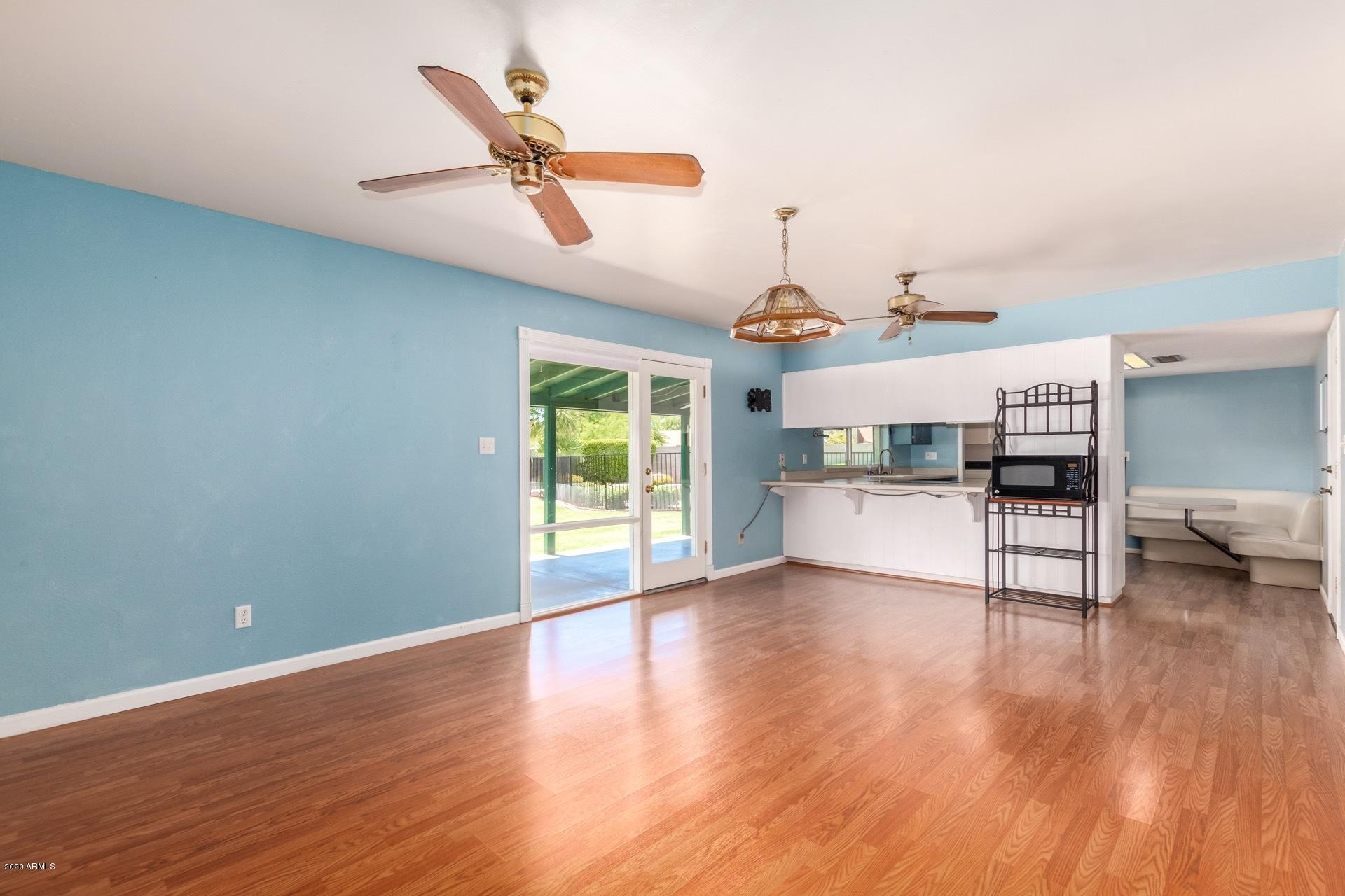 3859 West Dalphin Road Phoenix, AZ 85051 - Photo 7 of 55 0009-Dalphin 10