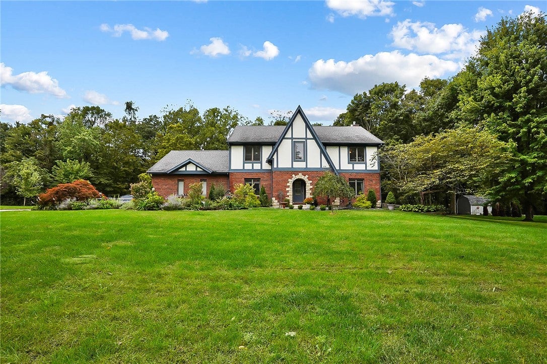 1079 Berryhill Road Bellbrook, OH 45305 - Photo 8 of 61 Gallery Image 8