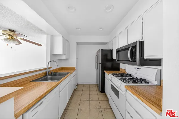 $450,000 | 1118 Valencia Street, Unit 310, Los Angeles, CA 90015